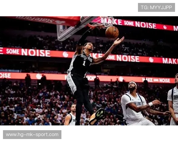 马刺新人文班亚马轰下全场最高分，震惊全场，马刺新人们